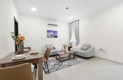 Apartment - 1 Bedroom - 2 Bathrooms for rent in Salaja Street - Doha Al Jadeed - Doha