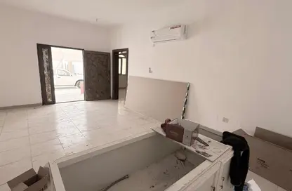 Apartment - 1 Bedroom - 1 Bathroom for rent in Ain Khalid Gate - Ain Khaled - Doha