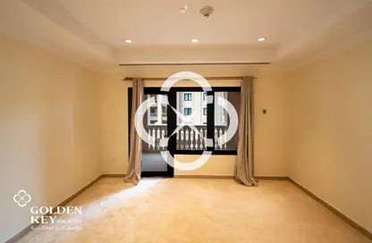 Apartment - 1 Bedroom - 2 Bathrooms for rent in West Porto Drive - Porto Arabia - The Pearl Island - Doha Apartment - 1 Bedroom - 2 Bathrooms for rent in West Porto Drive - Porto Arabia - The Pearl Island - Doha