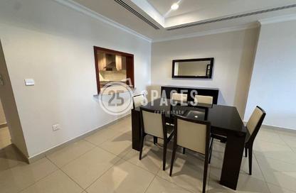 Apartment - 1 Bedroom - 2 Bathrooms for rent in East Porto Drive - Porto Arabia - The Pearl Island - Doha