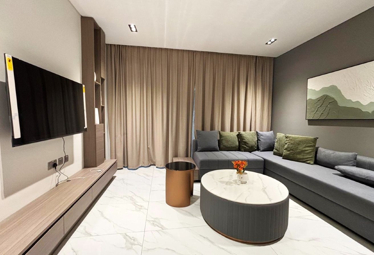 BRAND NEW 1 BHK FURNISHED | LUXURY AMENITIES - apartment in Fox Hills