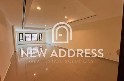 Apartment - 1 Bedroom - 2 Bathrooms for rent in Porto Arabia - The Pearl Island - Doha
