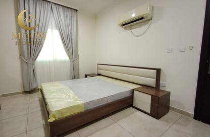 Apartment - 1 Bedroom - 2 Bathrooms for rent in Umm Ghuwailina 4 - Umm Ghuwailina - Doha