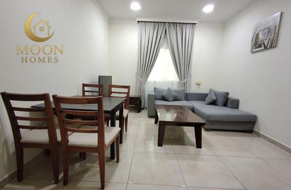 Apartment - 1 Bedroom - 2 Bathrooms for rent in Umm Ghuwailina 4 - Umm Ghuwailina - Doha