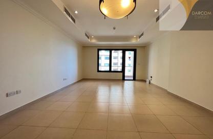 Apartment - 2 Bedrooms - 3 Bathrooms for rent in East Porto Drive - Porto Arabia - The Pearl Island - Doha Apartment - 2 Bedrooms - 3 Bathrooms for rent in East Porto Drive - Porto Arabia - The Pearl Island - Doha