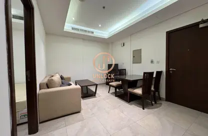 Apartment - 2 Bedrooms - 2 Bathrooms for rent in Umm Ghwailina Comm - Umm Ghuwalina - Umm Ghuwailina - Doha
