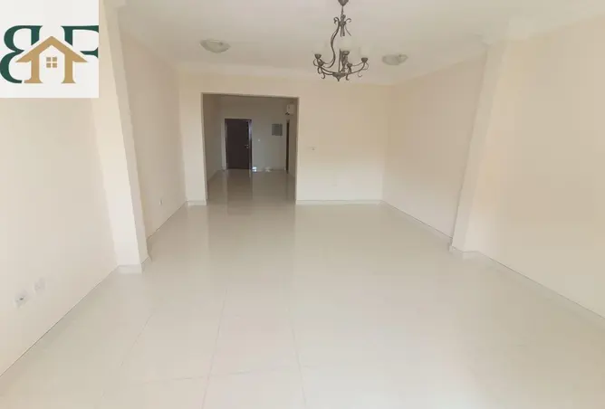 63861999 - صورة العقار 2
