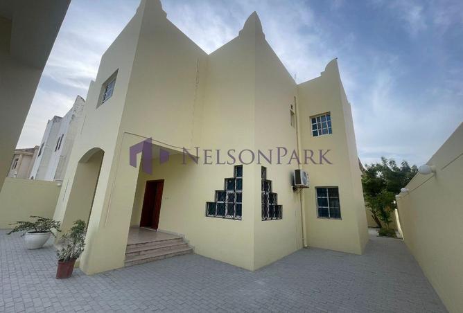 54008252 - Property Image 2