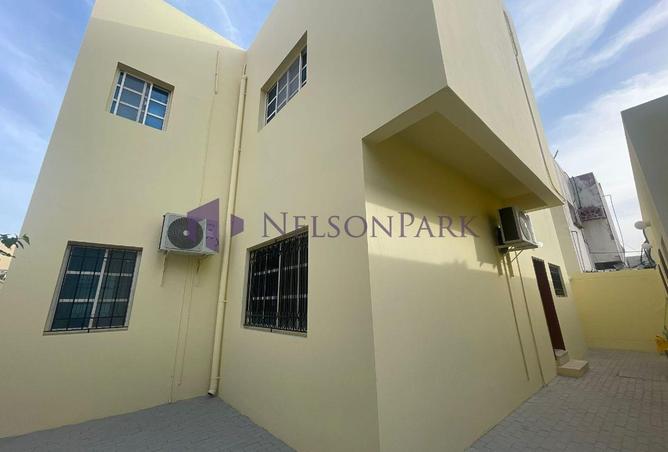 54008252 - Property Image 3