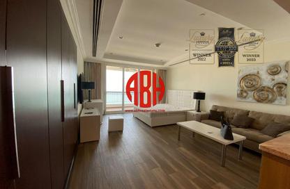 Apartment - 3 Bedrooms - 4 Bathrooms for rent in West Bay Tower - West Bay - West Bay - Doha