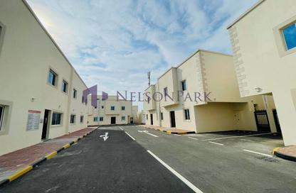 Compound - 6 Bedrooms - 6 Bathrooms for rent in Al Kheesa - Al Kheesa - Umm Salal Mohammed