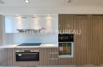 Penthouse - 4 Bedrooms - 6 Bathrooms for rent in Crystal Residence - Gewan Island - The Pearl Island - Doha