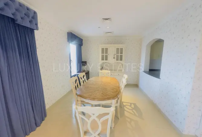 62352043 - Property Image 3