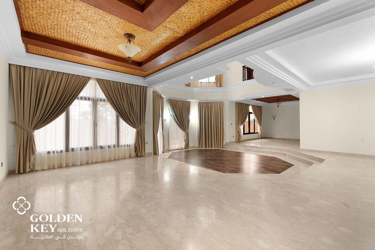 Luxury 5BR+Maid with Garden View | Semi Furnished
