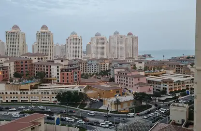 Apartment - 1 Bedroom - 2 Bathrooms for rent in Marina Gate - Porto Arabia - The Pearl Island - Doha