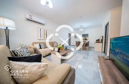 Apartment - 2 Bedrooms - 2 Bathrooms for sale in Al Wakra - Al Wakra - Al Wakrah - Al Wakra