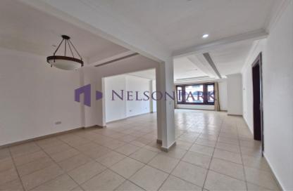 Apartment - 1 Bedroom - 2 Bathrooms for sale in West Porto Drive - Porto Arabia - The Pearl Island - Doha