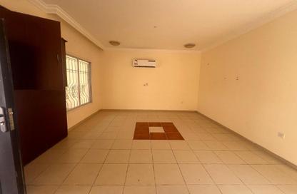 Villa - 5 Bedrooms - 7 Bathrooms for rent in Al Hadara Street - Al Thumama - Doha