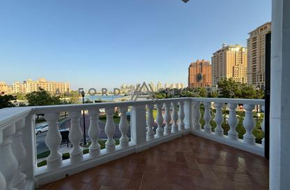 Apartment - 3 Bedrooms - 4 Bathrooms for sale in Carnaval - Qanat Quartier - The Pearl Island - Doha