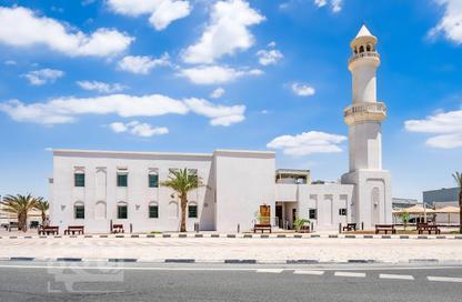 Warehouse - Studio - 1 Bathroom for rent in Birkat Al Awamer - Al Wakra
