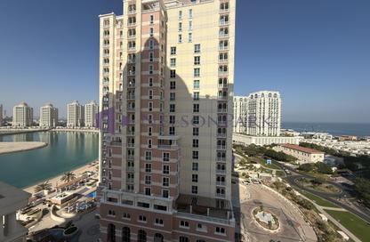 Apartment - 1 - 2 for sale in Viva West - Viva Bahriyah - The Pearl Island - Doha