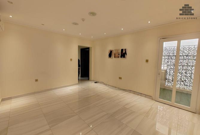 56470106 - Property Image 3