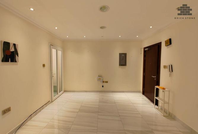 56470106 - Property Main Image
