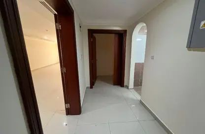 Apartment - 5 Bedrooms - 5 Bathrooms for rent in Old Airport Road - Old Airport Road - Doha