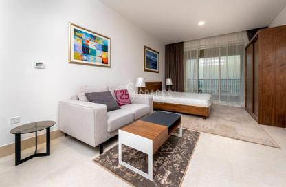 Apartment - Studio - 1 for rent in Viva West - Viva Bahriyah - The Pearl Island - Doha
