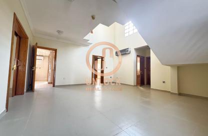 Villa - 4 Bedrooms - 5 Bathrooms for rent in Al Soudan - Al Soudan - Doha