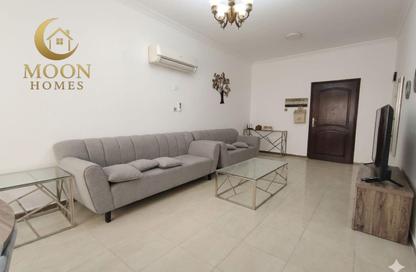 Apartment - 1 Bedroom - 1 Bathroom for rent in Salaja Street - Doha Al Jadeed - Doha