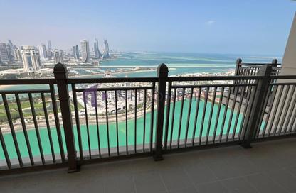 Apartment - 2 Bedrooms - 3 Bathrooms for rent in Abraj Bay - Abraj Quartiers - The Pearl Island - Doha