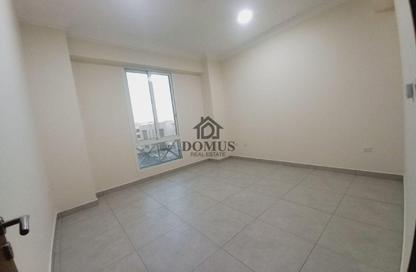 Apartment - 2 Bedrooms - 2 Bathrooms for rent in Thabit Bin Zaid Street - Al Mansoura - Doha