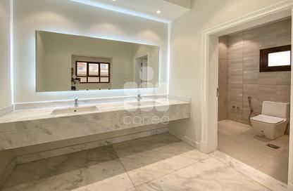 Villa - 6 Bedrooms - 7+ Bathrooms for sale in Al Kheesa - Al Kheesa - Umm Salal Mohammed