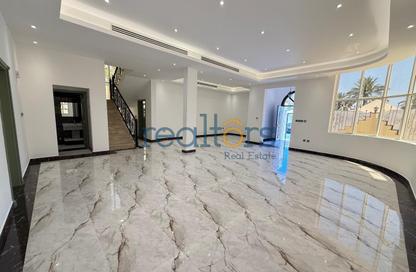 مجمع سكني - 5 غرف نوم - 4 حمامات للايجار في فلل واست باي لاغون - وست باي لاجون - بحيرة وست لاجون - الدوحة