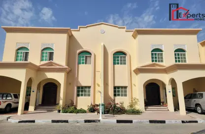 Villa - 5 Bedrooms - 5 Bathrooms for rent in Duhail Villas - Al Duhail - Doha
