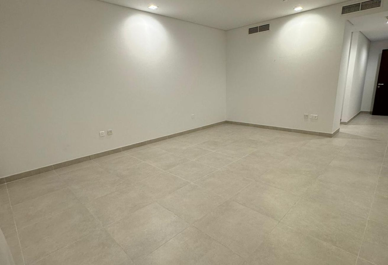Modern 1-Bedroom with Prime Location thumbnail 11