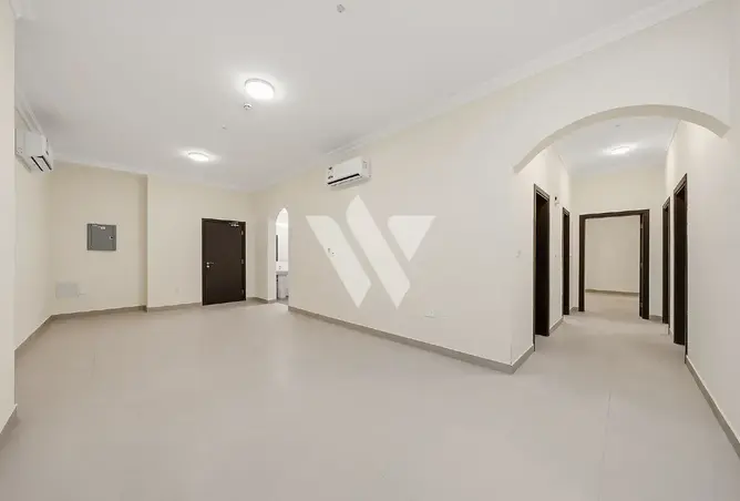 61503393 - Property Image 3