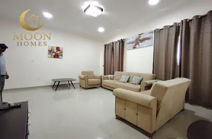 Apartment - 1 Bedroom - 1 Bathroom for rent in Salaja Street - Doha Al Jadeed - Doha