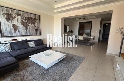 Apartment - 1 Bedroom - 2 Bathrooms for rent in West Porto Drive - Porto Arabia - The Pearl Island - Doha