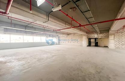 Office Space - Studio - 4 Bathrooms for rent in Umm Al Seneem Street - Ain Khaled - Doha
