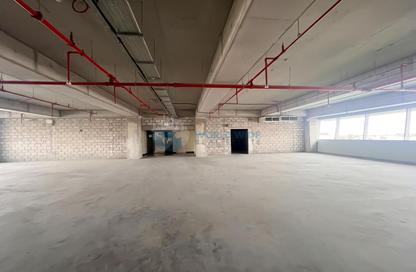Office Space - Studio - 4 Bathrooms for rent in Umm Al Seneem Street - Ain Khaled - Doha