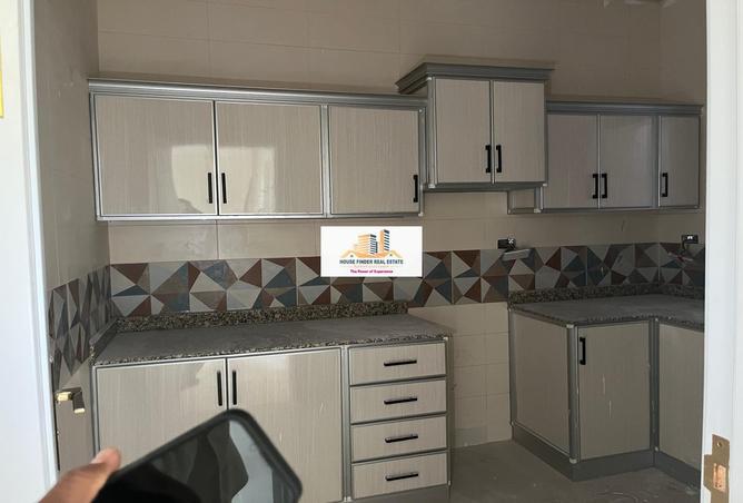 1022721 - Property Image 2