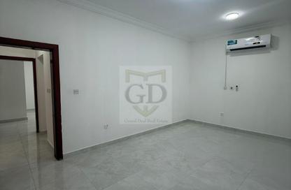 Apartment - 2 - 2 for rent in Bin Omran - Fereej Bin Omran - Doha