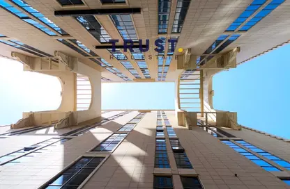 شقة - غرفة نوم - 2 حمامات للبيع في ابراج بن الشيخ - المرقاب الجديد - الدوحة