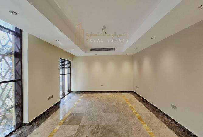 52501283 - Property Image 2