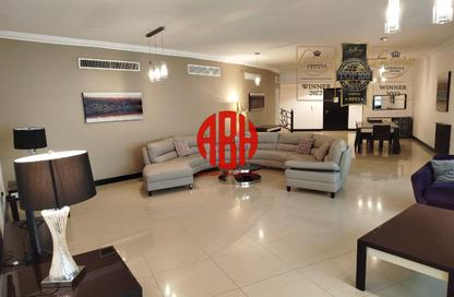 Duplex - 3 Bedrooms - 4 Bathrooms for rent in Al Shatt Street - West Bay - Doha