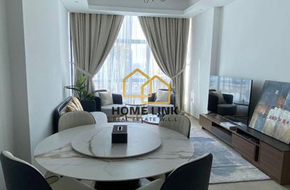 Apartment - 2 Bedrooms - 2 Bathrooms for sale in Marina Residences 195 - Marina District - Lusail