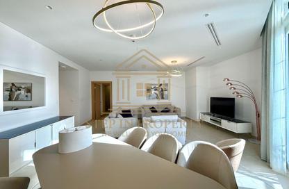 Apartment - 2 Bedrooms - 4 Bathrooms for rent in Floresta Gardens - Floresta Gardens - The Pearl Island - Doha