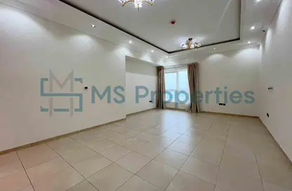 Apartment - 2 Bedrooms - 3 Bathrooms for rent in Lusail Residence - Marina District - Lusail